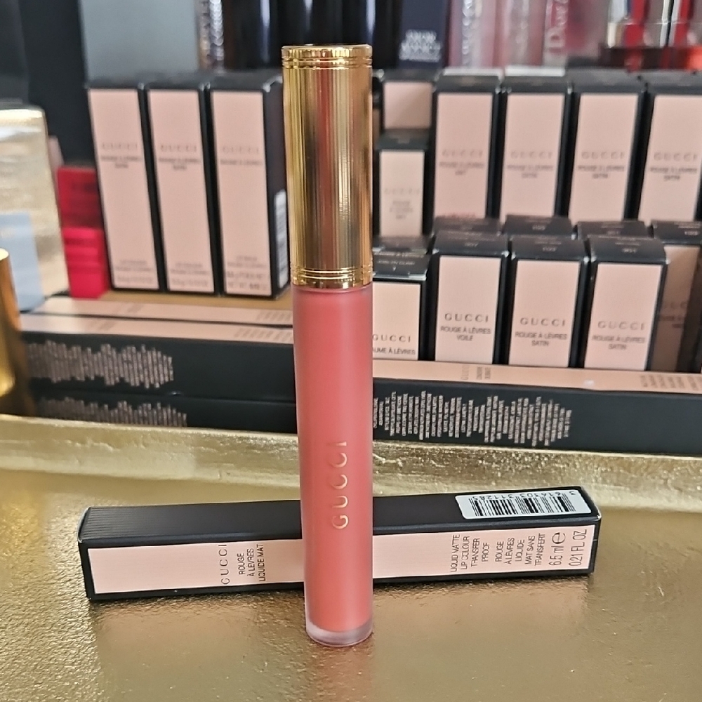 Gucci Liquid Lipstickin Mauve. They Met In Argentina